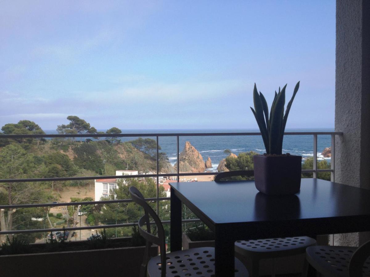 Villa Reymar - Diseno Y Vistas Al Mar トッサ・デ・マール エクステリア 写真