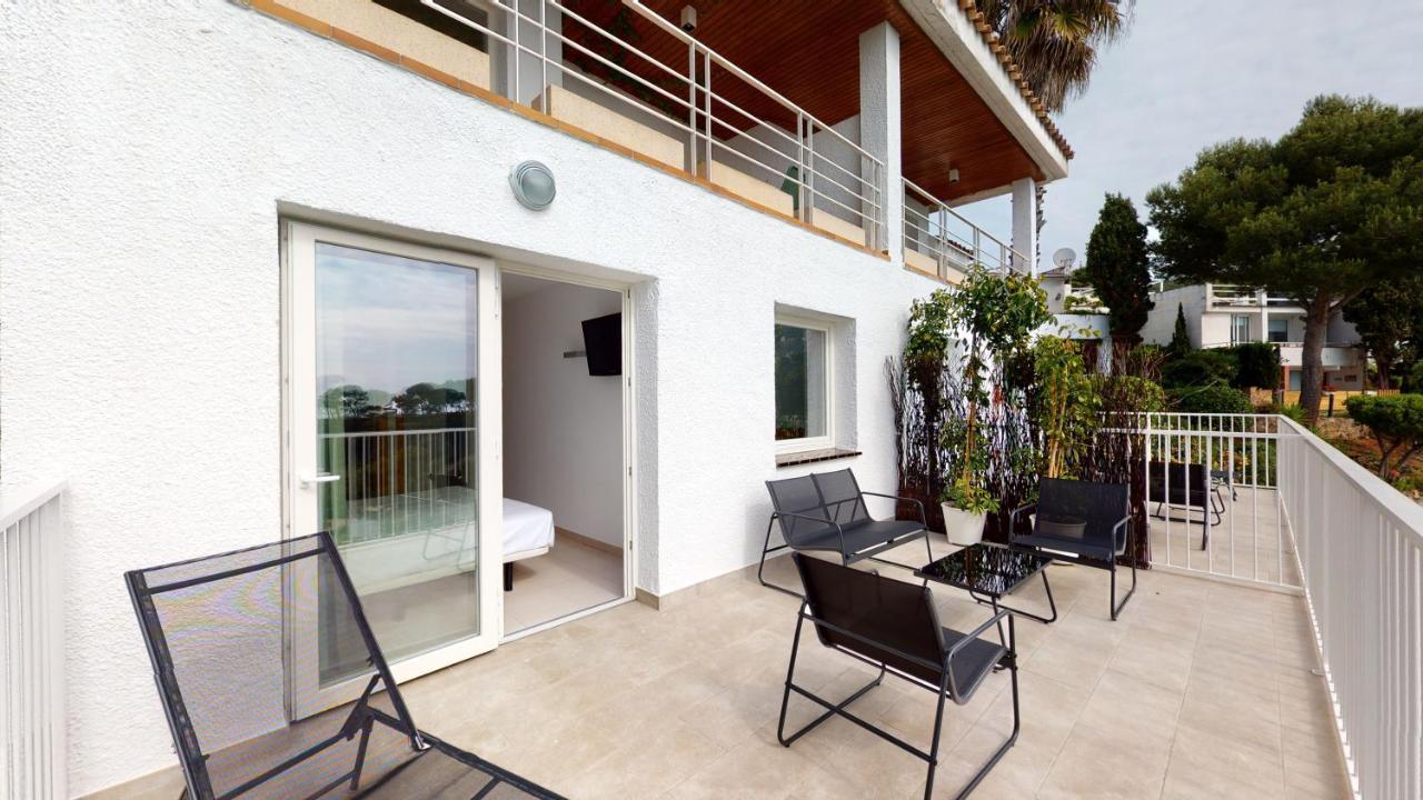 Villa Reymar - Diseno Y Vistas Al Mar トッサ・デ・マール エクステリア 写真